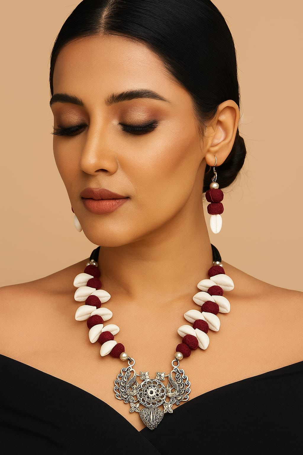 Handcrafted Shell and Thread Necklace Set with Antique Silver Pendant